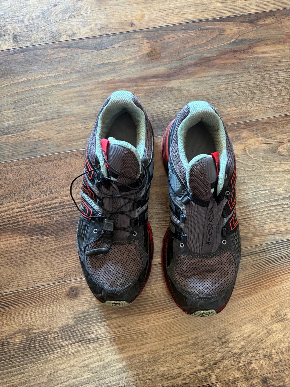 Salomon Women's Gray and Red Trail Running Sneakers
